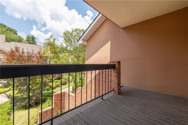 5356 Brooke Ridge Drive, Atlanta, GA 30338