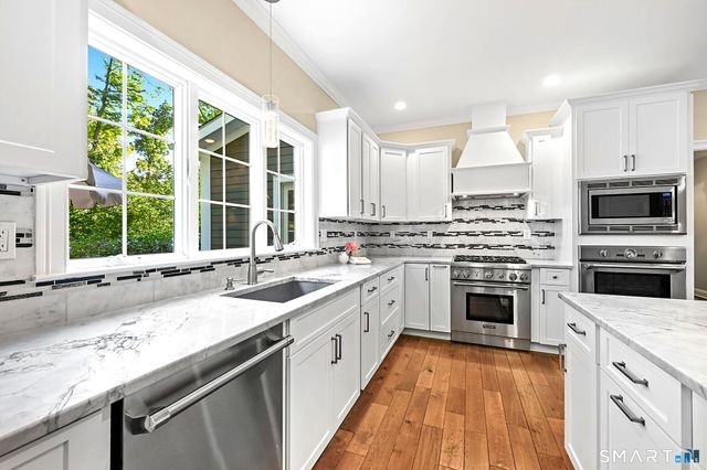 220 Haviland Road, Ridgefield, CT 06877