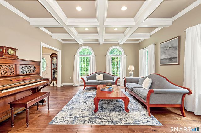 220 Haviland Road, Ridgefield, CT 06877