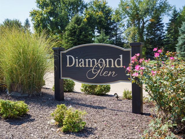 5559 Radiant Avenue, Howell, MI 48855