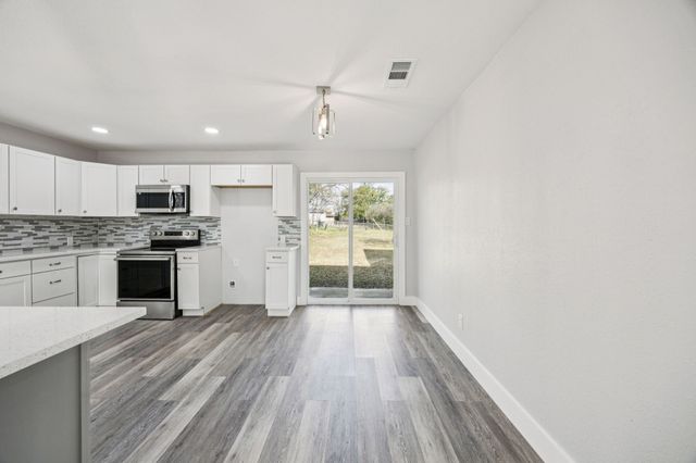 4500 Wellesley Avenue, Fort Worth, TX 76107