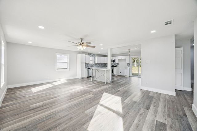 4500 Wellesley Avenue, Fort Worth, TX 76107