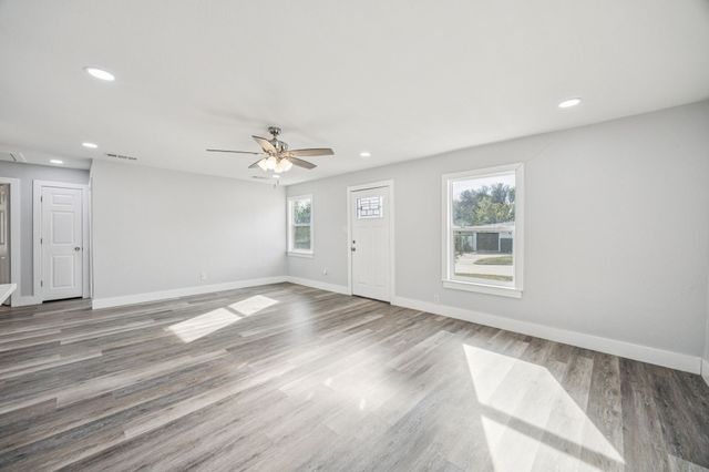 4500 Wellesley Avenue, Fort Worth, TX 76107