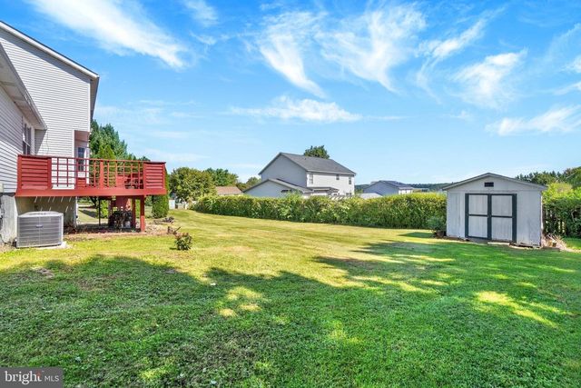 187 E SCARBOROUGH FARE, Stewartstown, PA 17363