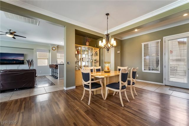 7876 Galloping Hills Street, Las Vegas, NV 89113