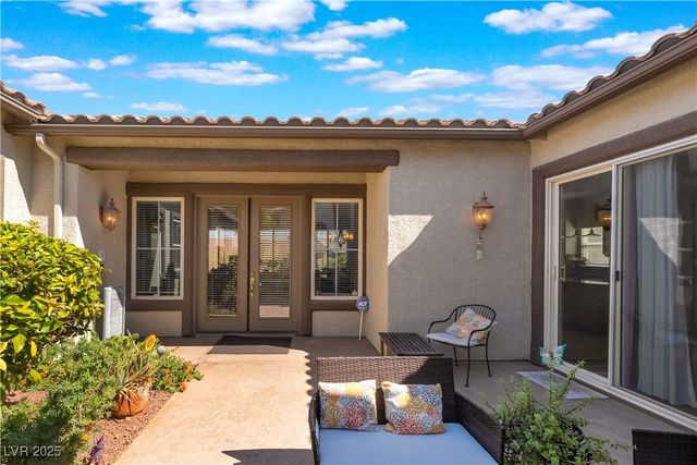 7876 Galloping Hills Street, Las Vegas, NV 89113