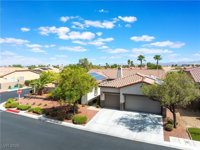 7876 Galloping Hills Street, Las Vegas, NV 89113