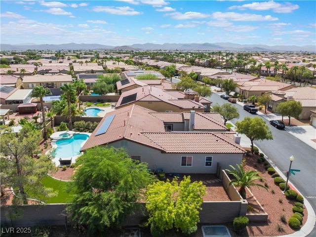 7876 Galloping Hills Street, Las Vegas, NV 89113