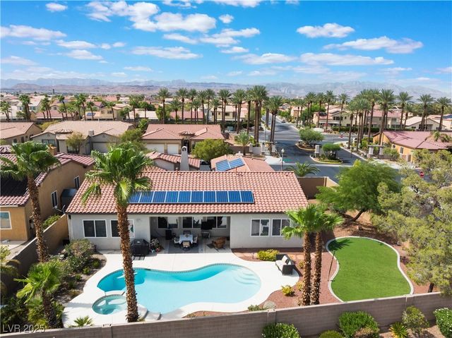 7876 Galloping Hills Street, Las Vegas, NV 89113