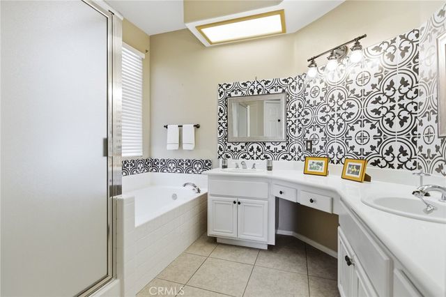 740 Bahama, Hemet, CA 92543