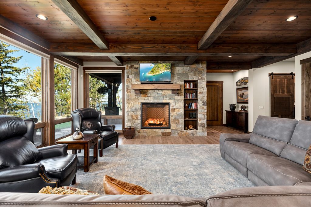 32187 Bear Grass Lane, Bigfork, MT 59911 photo 4