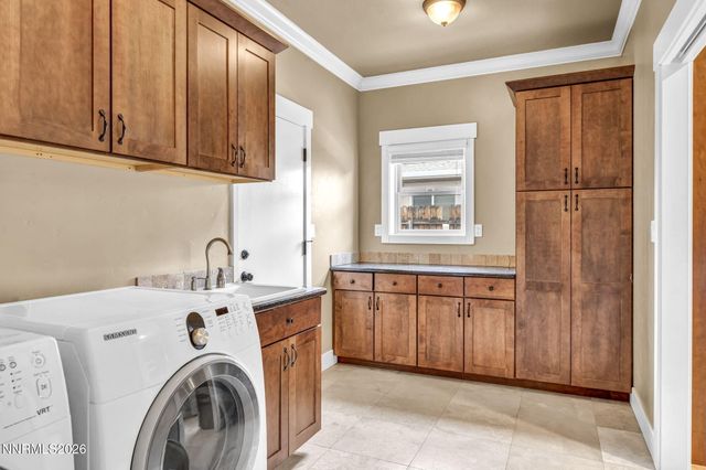 1828 Walnut Court, Carson City, NV 89703