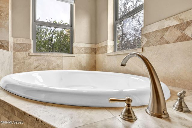 1828 Walnut Court, Carson City, NV 89703