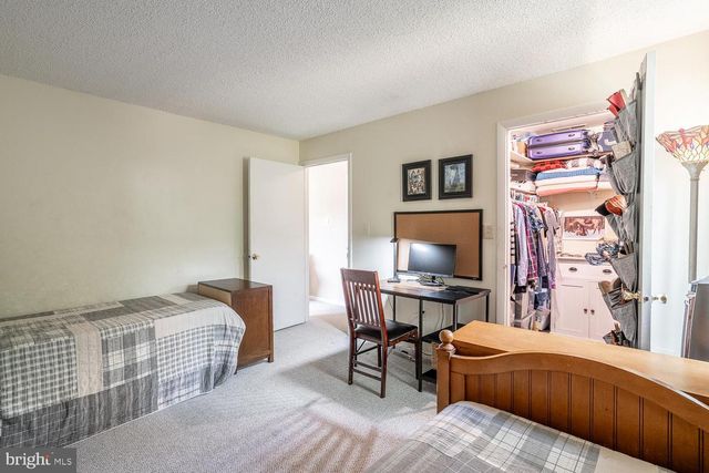 5320 RAVENS CREST DR, Plainsboro, NJ 08536
