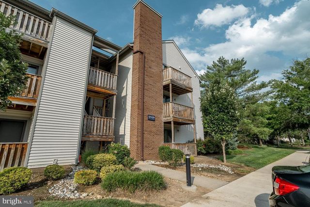 5320 RAVENS CREST DR, Plainsboro, NJ 08536