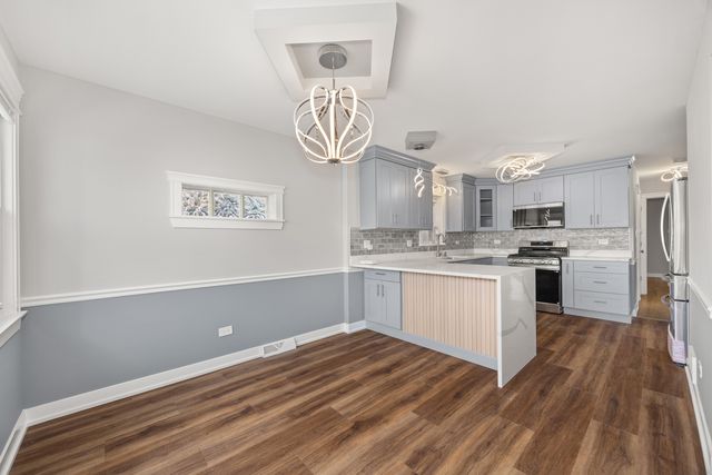 415 Yates Avenue, Calumet City, IL 60409