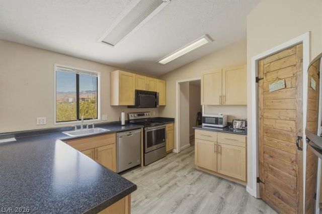 820 East Fort Carson Road, Pahrump, NV 89060