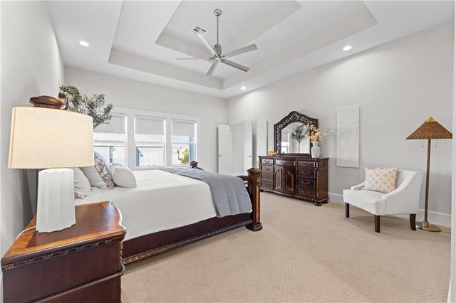 17105 Nieman Road, Overland Park, KS 66221