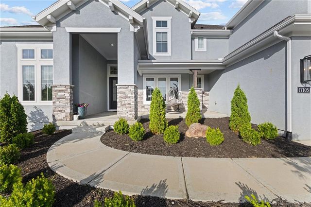 17105 Nieman Road, Overland Park, KS 66221