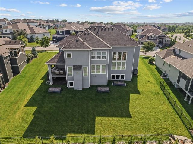 17105 Nieman Road, Overland Park, KS 66221