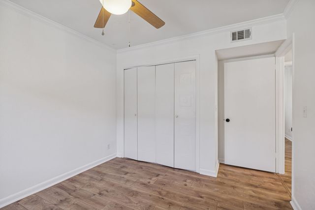 21 Vaughns Gap Rd Apt 14, Nashville, TN 37205