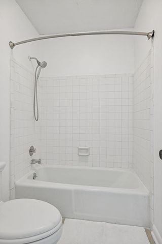 21 Vaughns Gap Rd Apt 14, Nashville, TN 37205