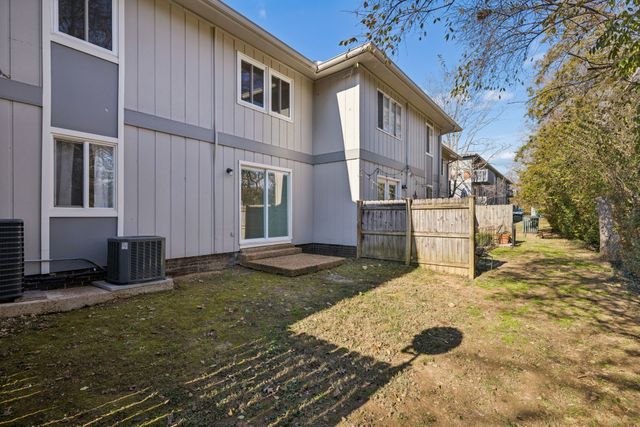 21 Vaughns Gap Rd Apt 14, Nashville, TN 37205