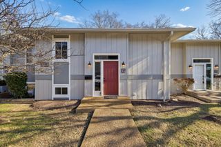 21 Vaughns Gap Rd Apt 14, Nashville, TN 37205