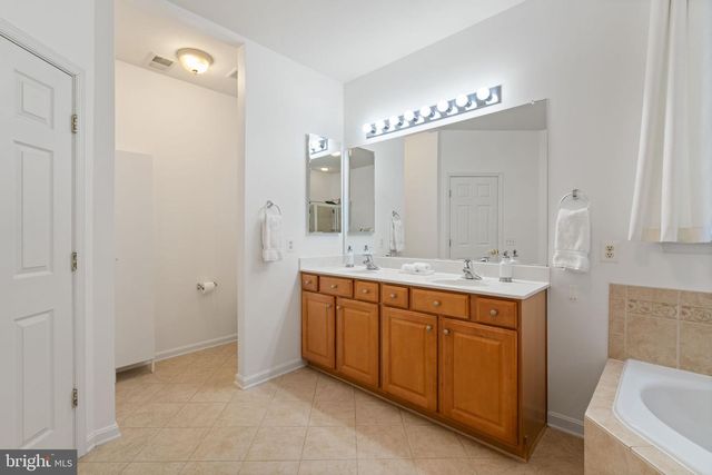 16040 DANCING LEAF PL, Dumfries, VA 22025