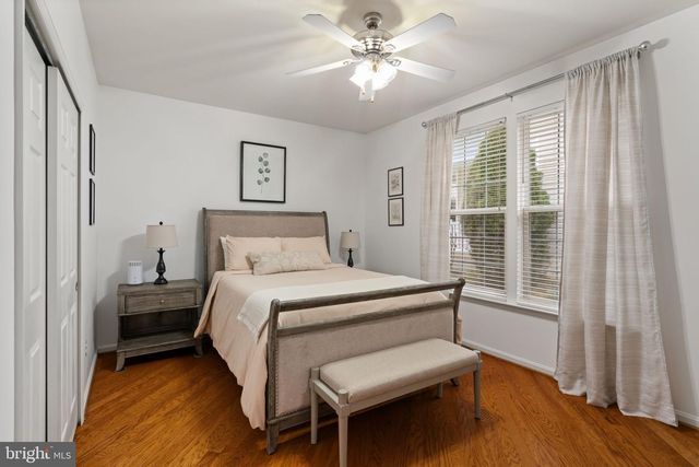 16040 DANCING LEAF PL, Dumfries, VA 22025