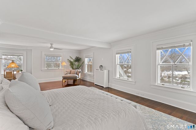 40 Rogers Road, Stamford, CT 06902