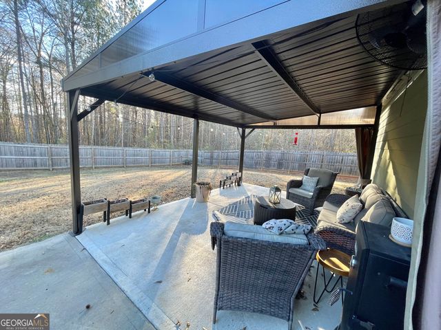 193 Fox Crossing Road, Griffin, GA 30224