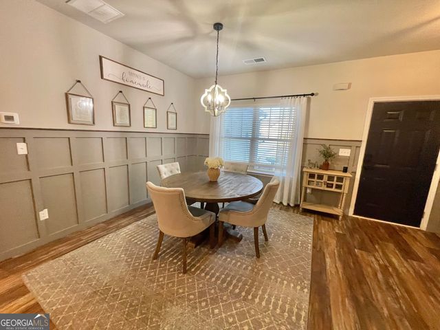 193 Fox Crossing Road, Griffin, GA 30224