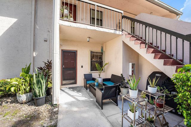 8414 Boca Glades Boulevard E, Boca Raton, FL 33434
