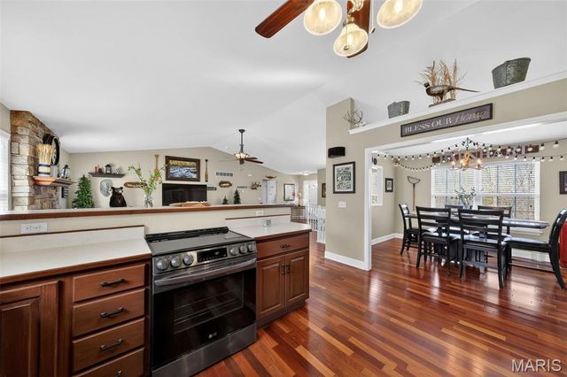 610 W Highway N, Wentzville, MO 63385