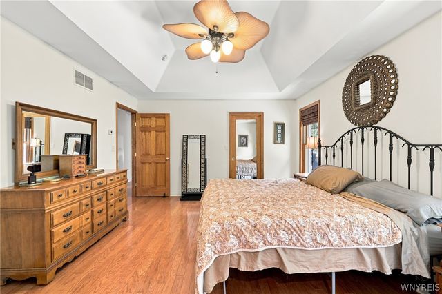 6269 Hillcroft Drive, Boston, NY 14025