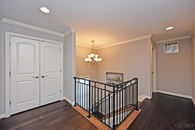 5349 Grand Vista Court, Cincinnati, OH 45227