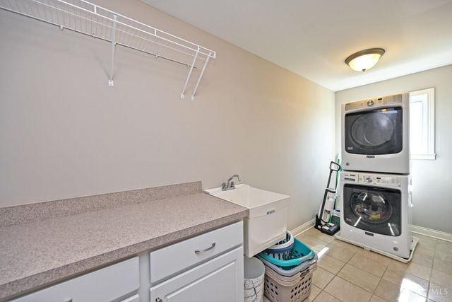 5349 Grand Vista Court, Cincinnati, OH 45227