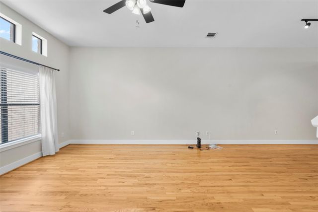 8715 Meadowcroft Drive 201, Houston, TX 77063