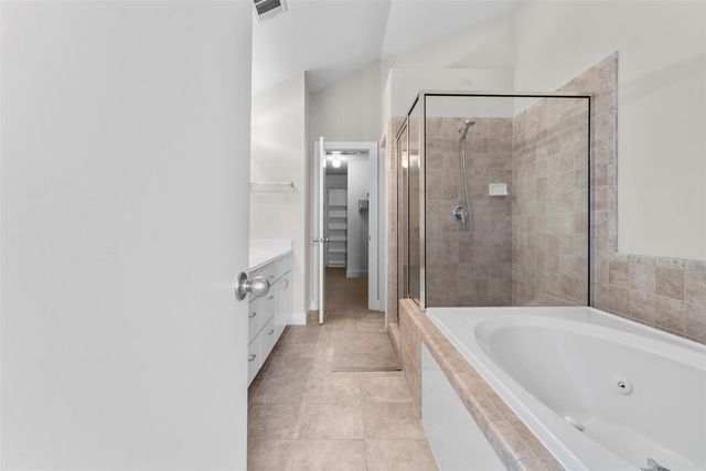 8715 Meadowcroft Drive 201, Houston, TX 77063