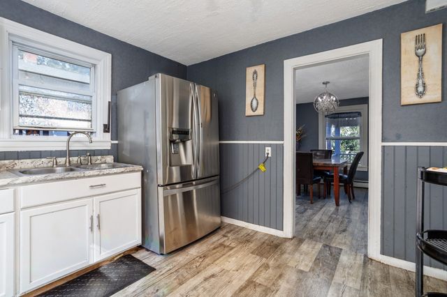 144 Blossom St, Fitchburg, MA 01420