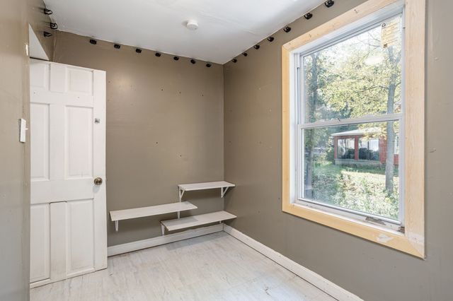 144 Blossom St, Fitchburg, MA 01420