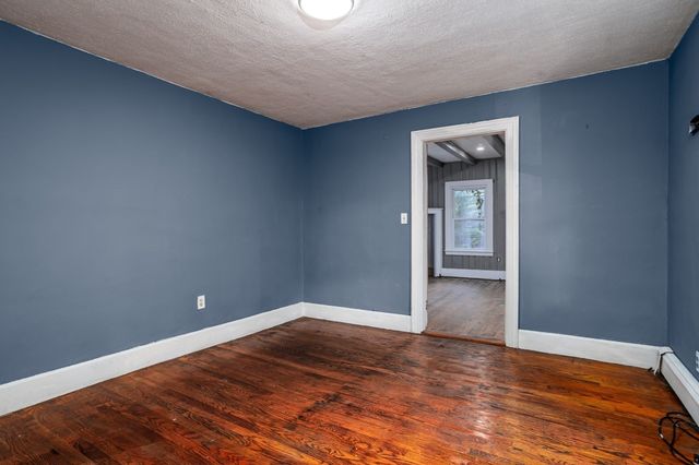 144 Blossom St, Fitchburg, MA 01420