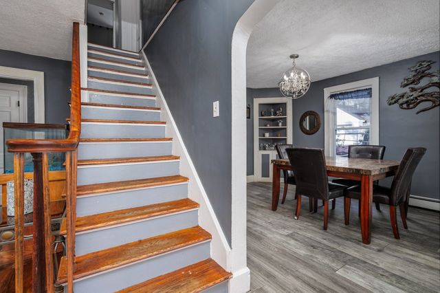144 Blossom St, Fitchburg, MA 01420