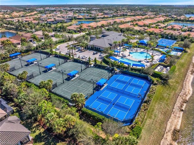 11579 Meadowrun CIR, Fort Myers, FL 33913