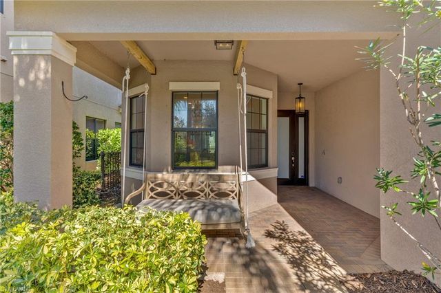 11579 Meadowrun CIR, Fort Myers, FL 33913