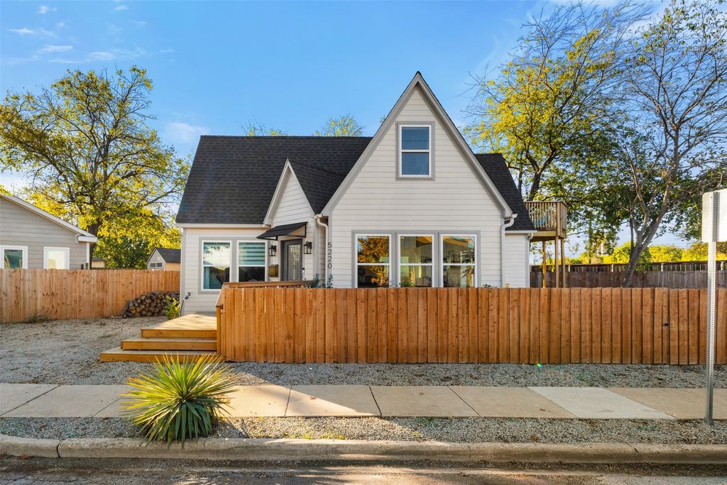 5220 Bonita Avenue, Dallas, TX 75206