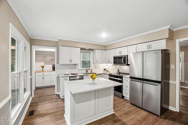 3116 Avondale Court, Raleigh, NC 27613