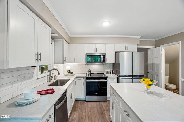 3116 Avondale Court, Raleigh, NC 27613