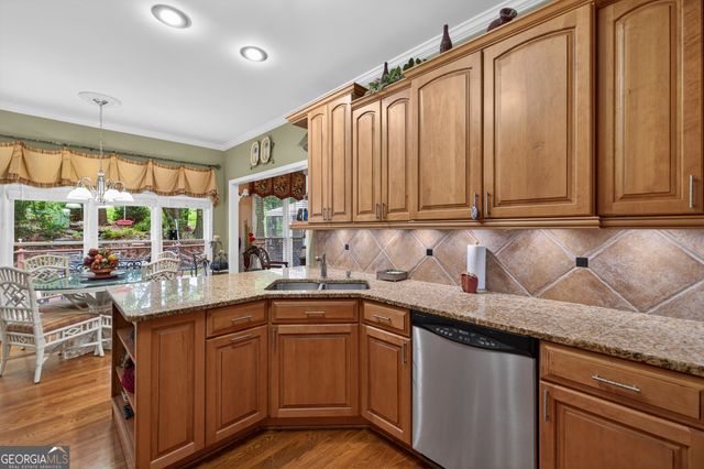 42 Pheasant Run, Hoschton, GA 30548